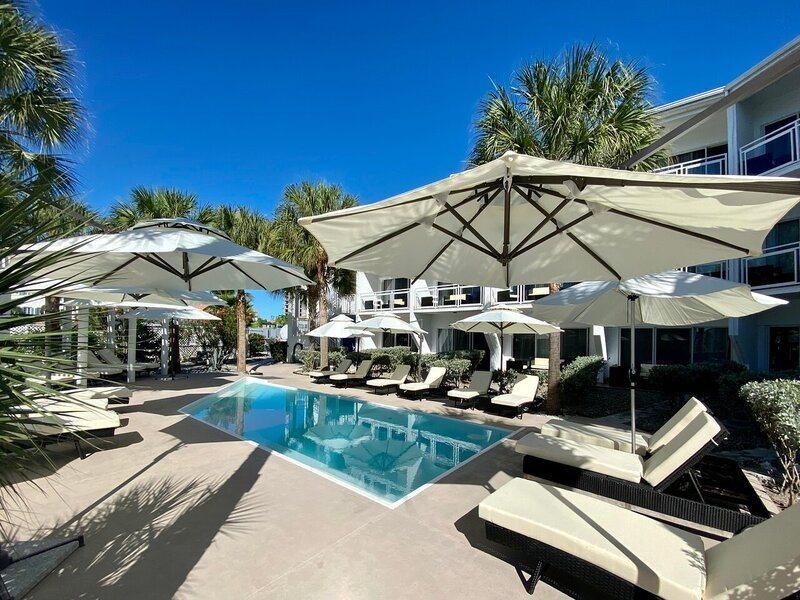 גרייס ביי Sibonne Beach Hotel מראה חיצוני תמונה