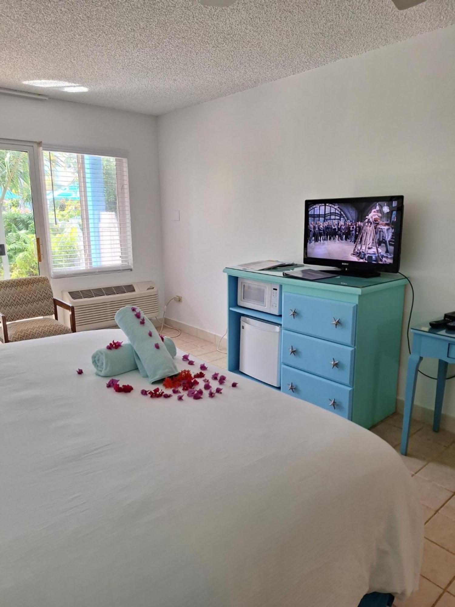 גרייס ביי Sibonne Beach Hotel מראה חיצוני תמונה